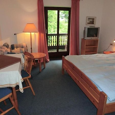 باد جريسباخ Hotel Garni Rottaler Hof الغرفة الصورة