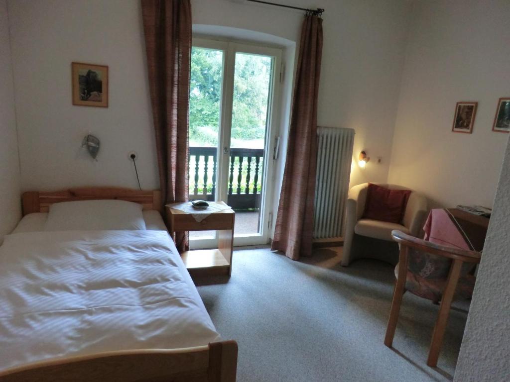 باد جريسباخ Hotel Garni Rottaler Hof الغرفة الصورة